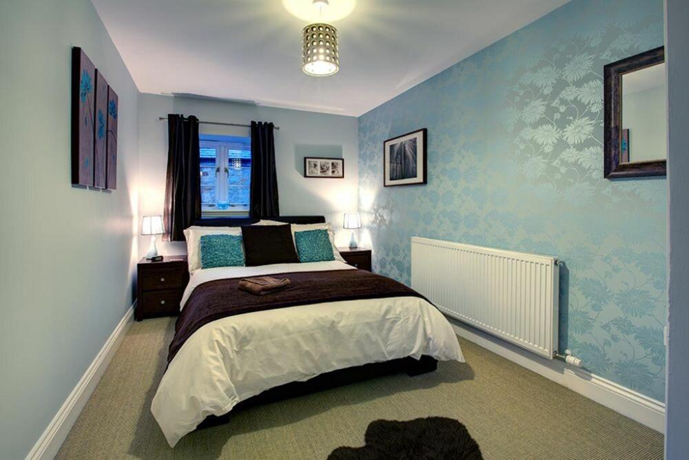 Plumtree Cottage อัลน์มัธ ภายนอก รูปภาพ